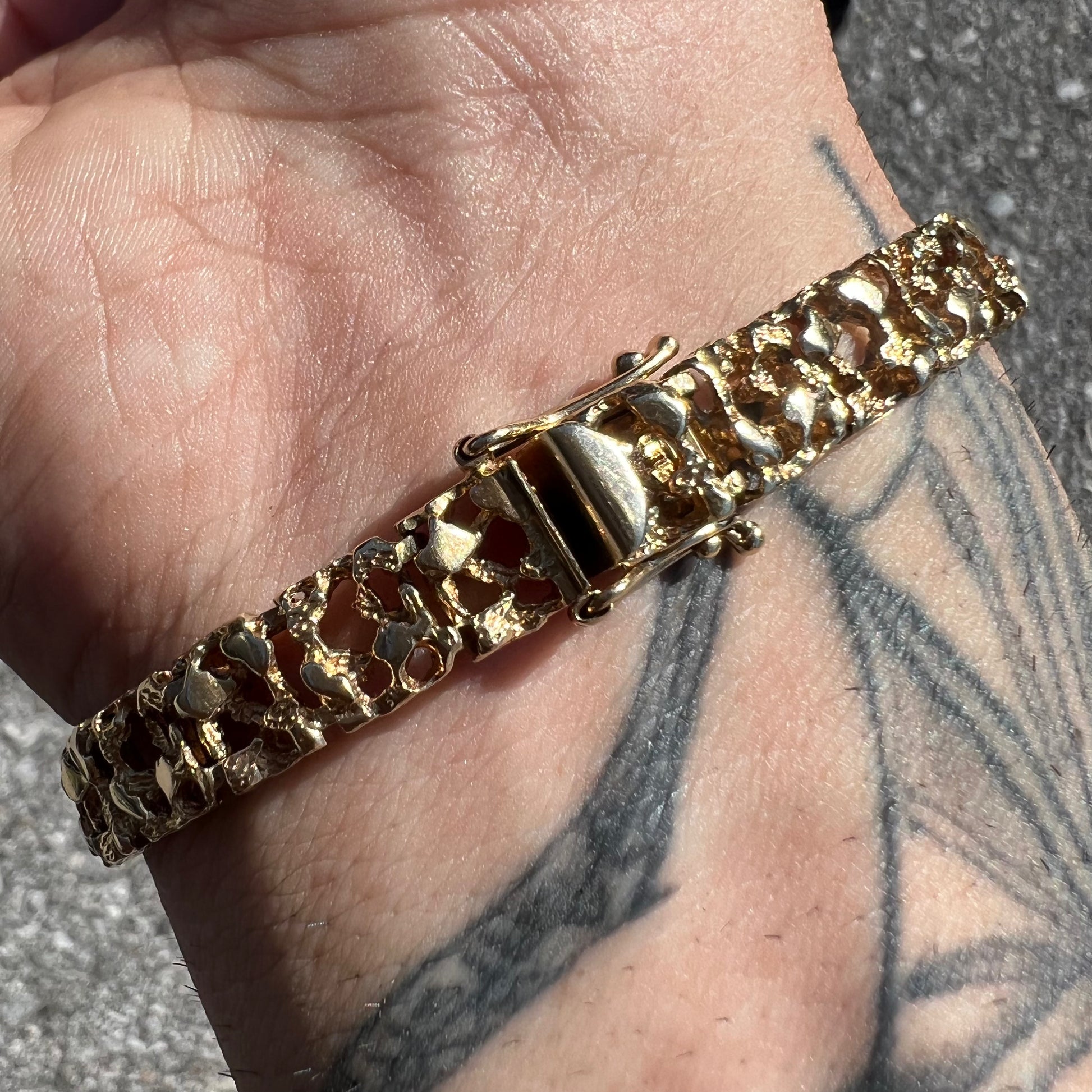 Late 1960 s Early 70 s 14k Honeycomb Nugget Bracelet